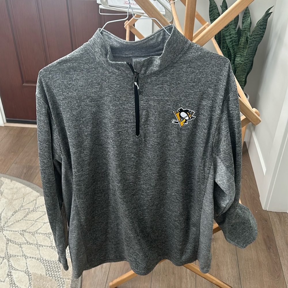 Pittsburgh Penguins quarterzip
